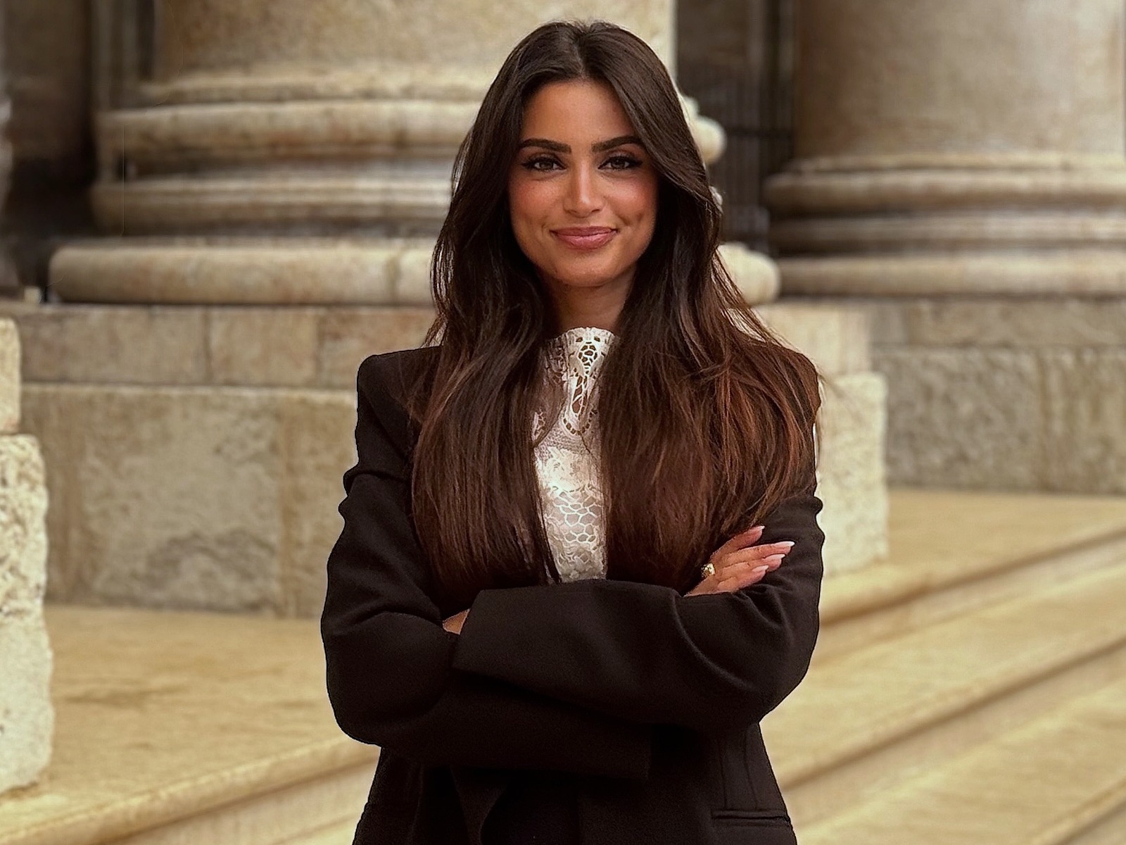 Zohra Belkadi, fondatrice et assistante juridique senior chez JURISWISS à Genève